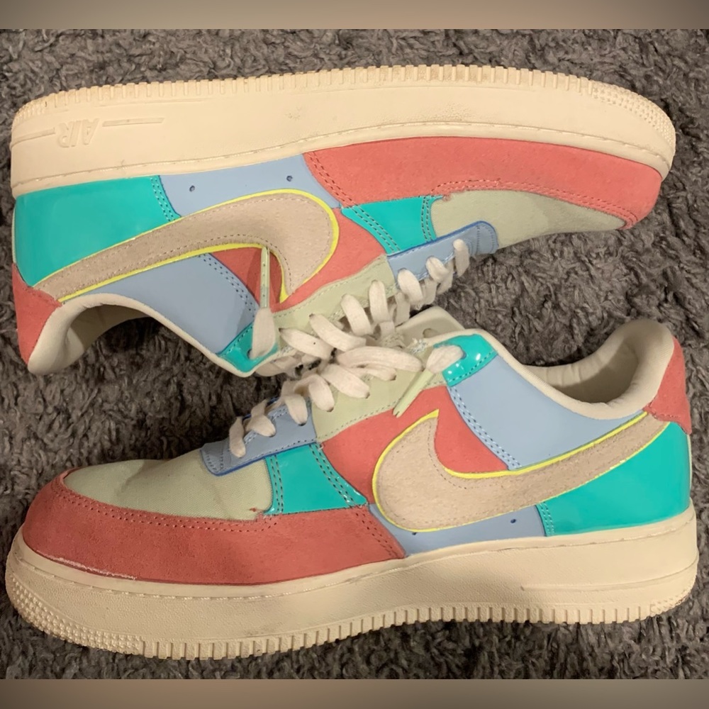 Air Force 1 low